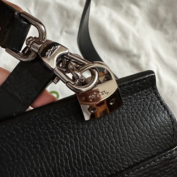 Longchamp purse - Picture 2 of 13